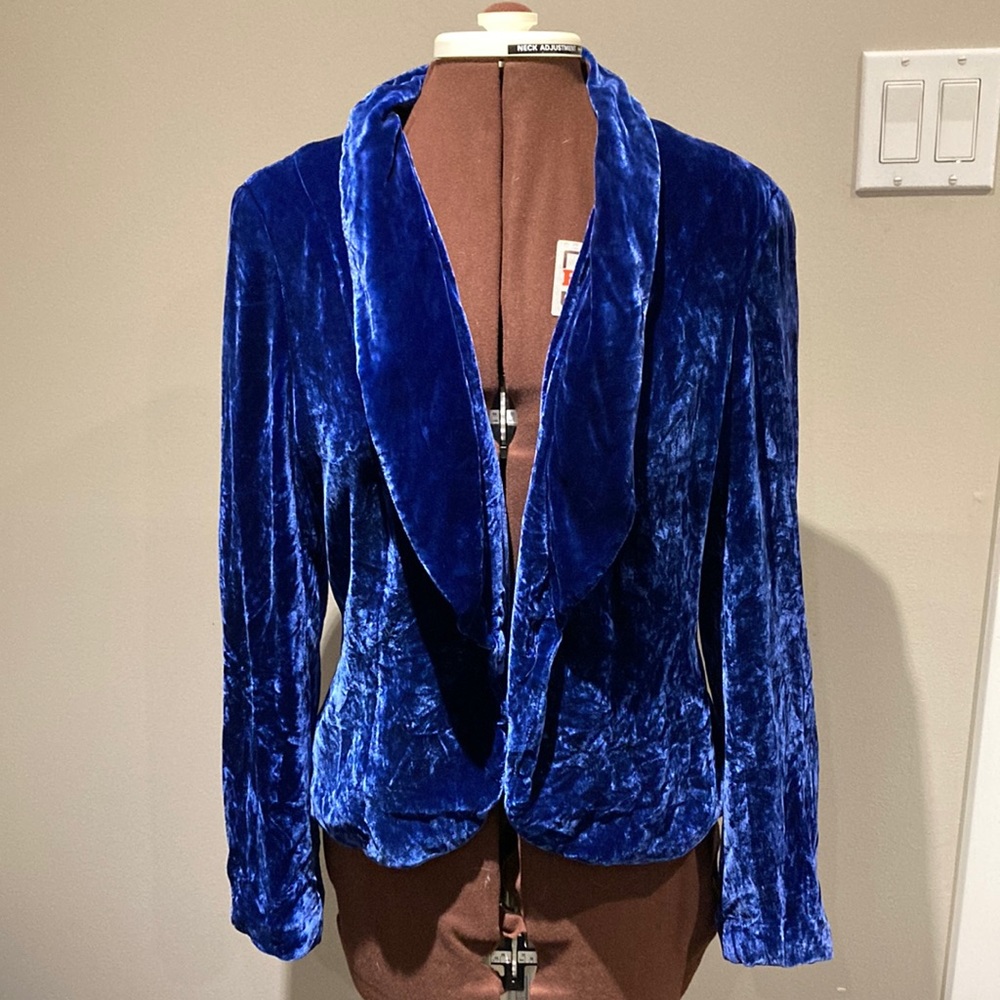 Royal blue velvet blazer